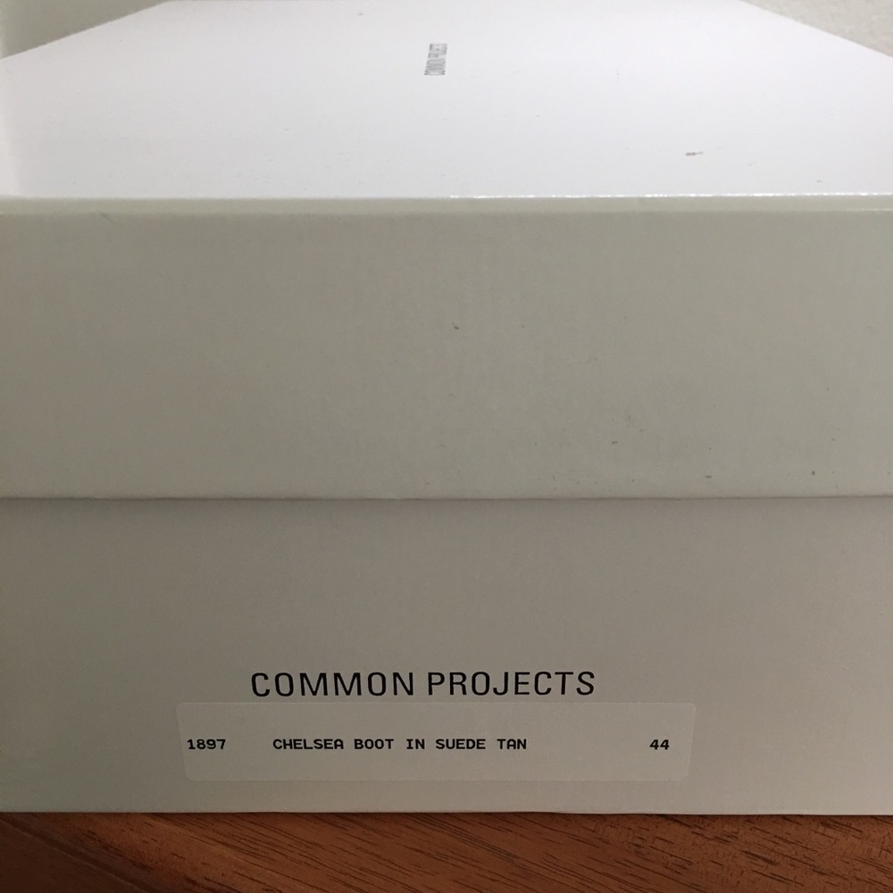 Common Projects NEW Chelsea Boots Tan Suede - Picture 3 of 3